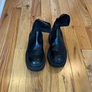 Steve Madden Boots